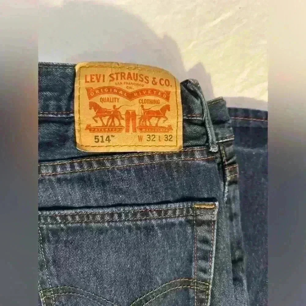 Levi’s jeans 514 — 32x32